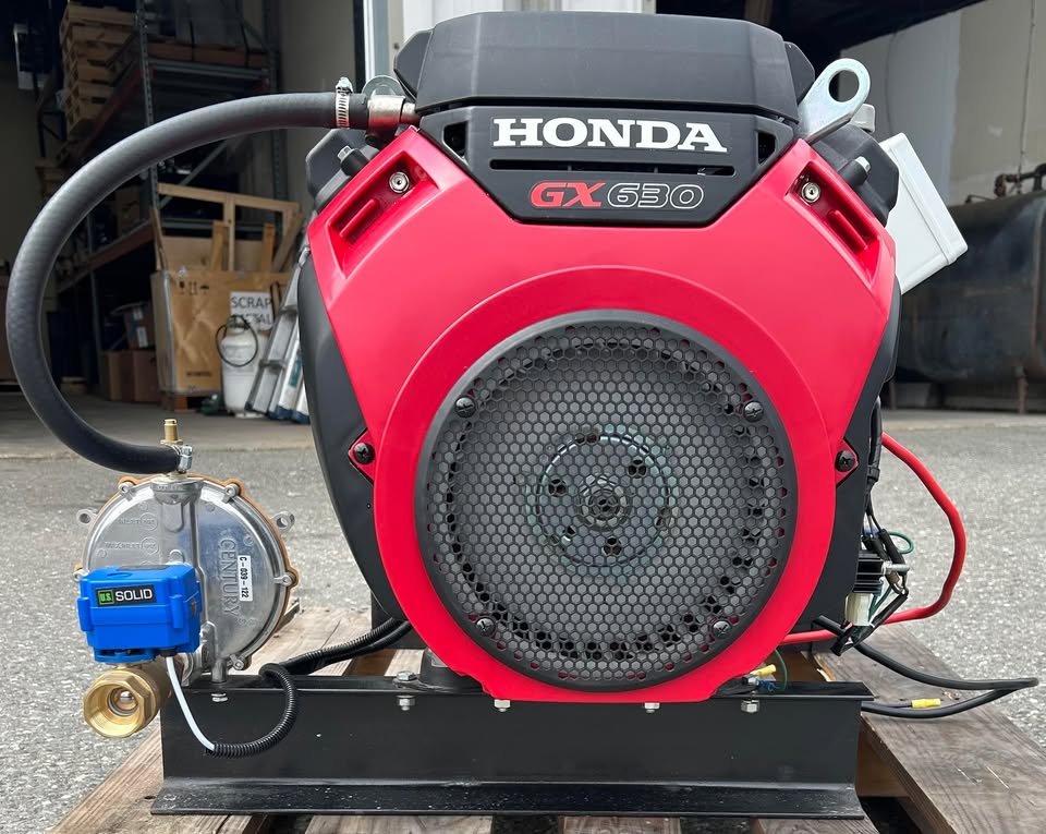 Open Box Special Honda Powered 13,750 Watt Propane/Natural Gas Generator w/ 2-Wire Auto Start