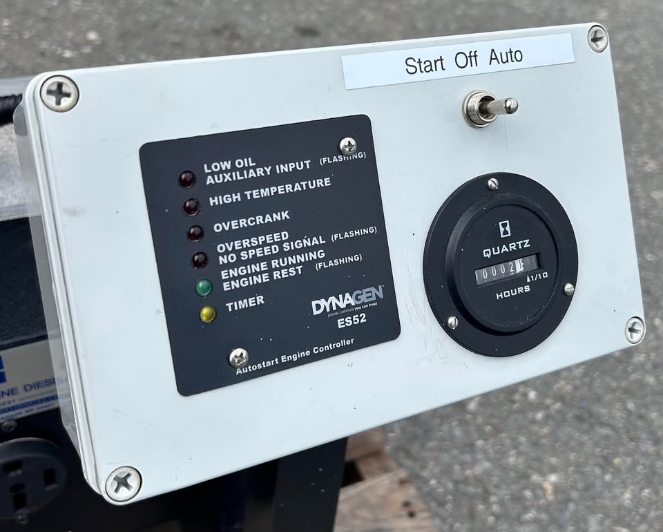 Open Box Special Honda Powered 13,750 Watt Propane/Natural Gas Generator w/ 2-Wire Auto Start