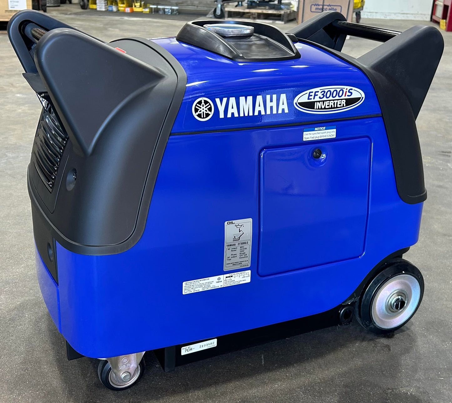 New EF3000iS 3,000 Watt Inverter Gasoline Generator by Yamaha