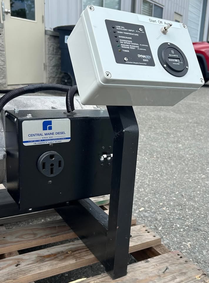 Open Box Special Honda Powered 13,750 Watt Propane/Natural Gas Generator w/ 2-Wire Auto Start