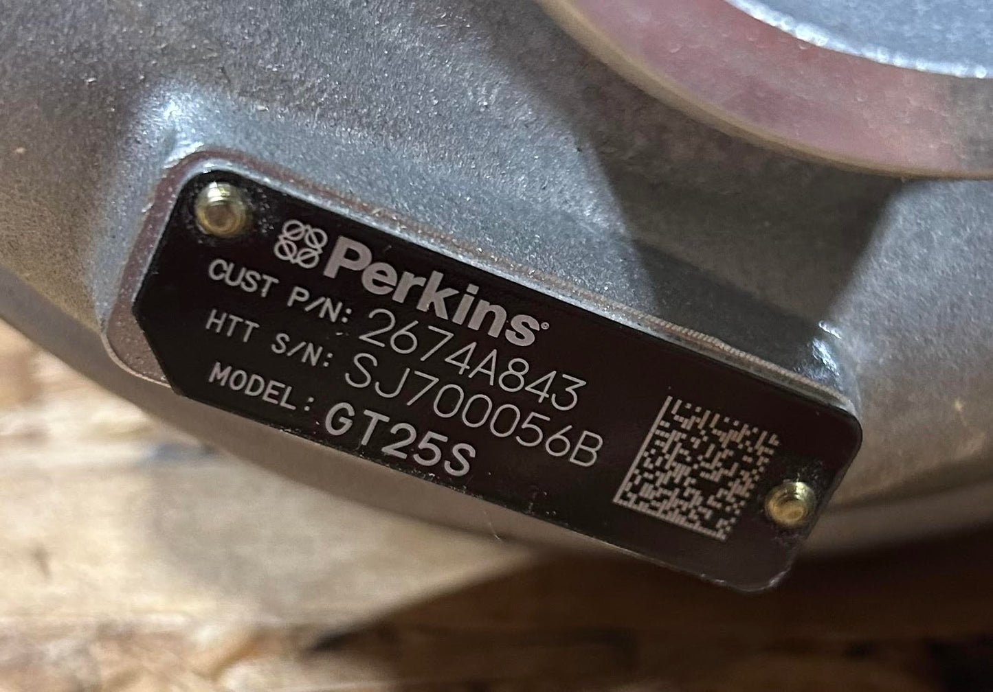 NEW Turbo GT25S Turbocharger 2674A843 for Perkins 1104D-44T Genuine Perkins